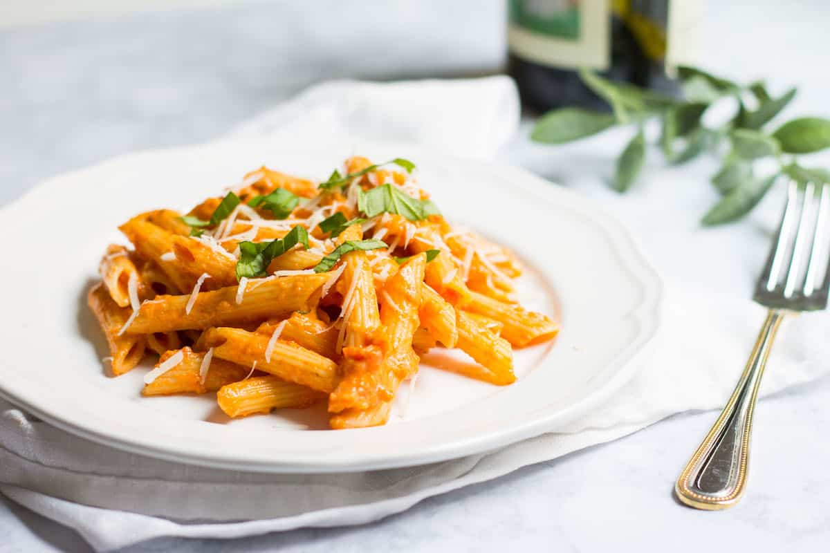 Pasta with Tomato Cream Sauce, Resep Klasik yang Menggugah Selera