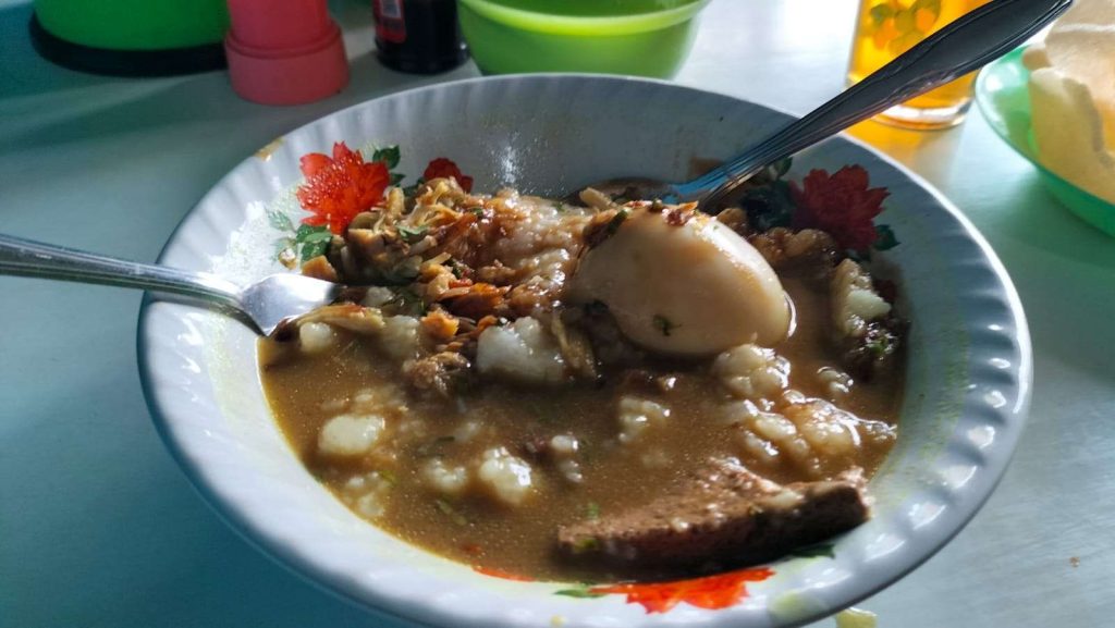 Bubur Ayam, Sarapan Favorit dengan Cita Rasa Khas