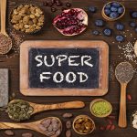 Kombinasi Superfood Lokal dan Teh Herbal untuk Kesehatan Optimal