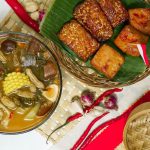 Menu Diet Harian, Nasi Merah dengan Tempe Bakar dan Sayur Asem