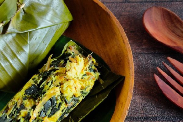 Resep Botok Teri Tempe dengan Aroma Daun Pisang yang Menggoda